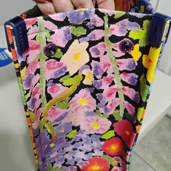 NWT Kurt Geiger Multicolor Floral Large Southbank Tote Bag with Metallic Accents - Picture 11 of 13